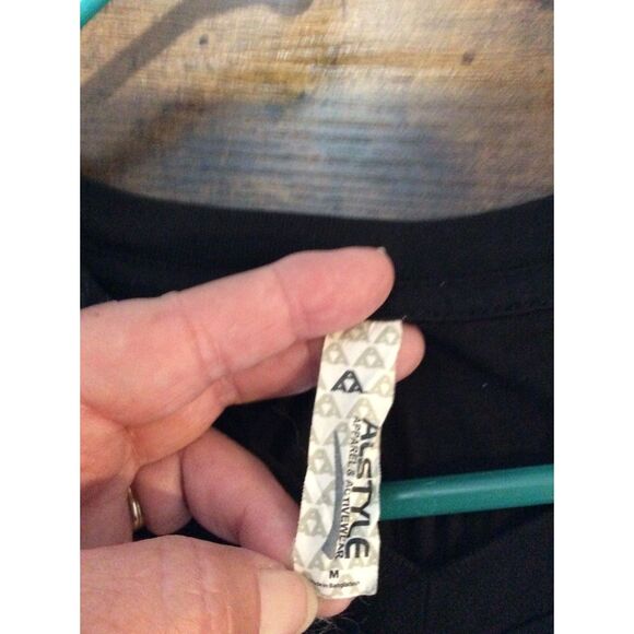 Usher Raymond V Raymond T-Shirt Men’s Size M Black V-Neck Short Sleeve - Picture 4 of 5